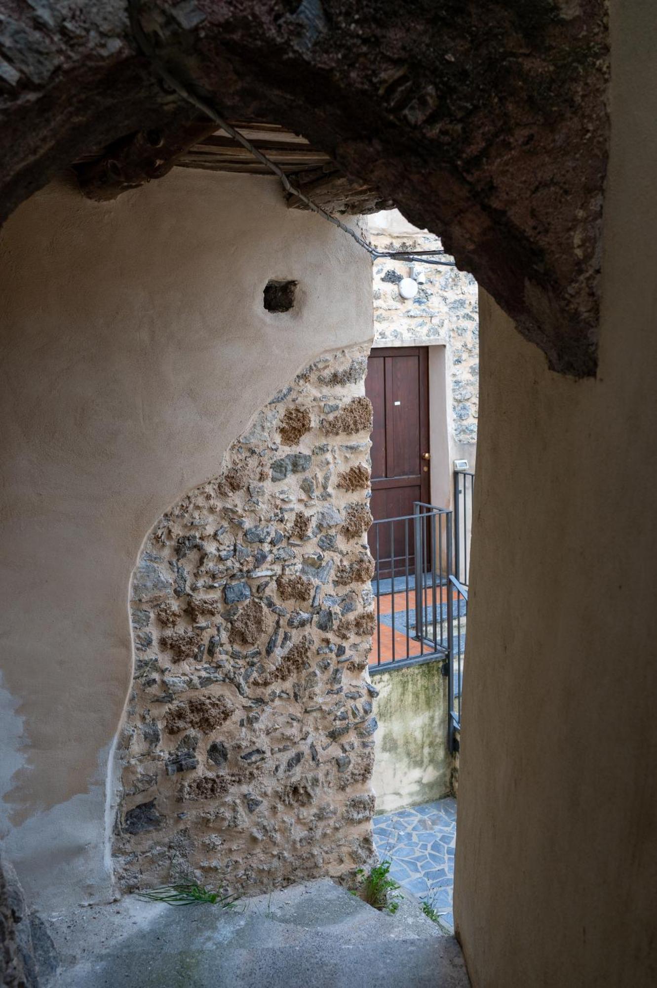 Dimora Del Borgo Affittacamere Sangineto Exteriér fotografie